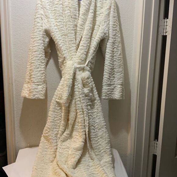 Soma  soft comfy  warm robe size S/M - Picture 2 of 9